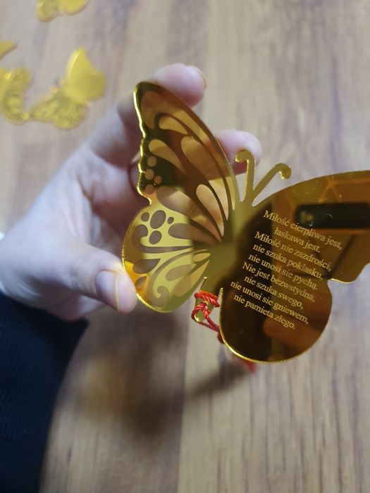Zakładki do książki z hymnem o miłości złota pleksi