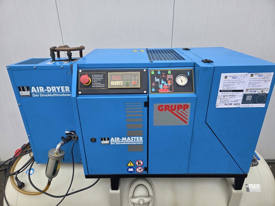 Sprężarka śrubowa Schneider AMD 7-10F