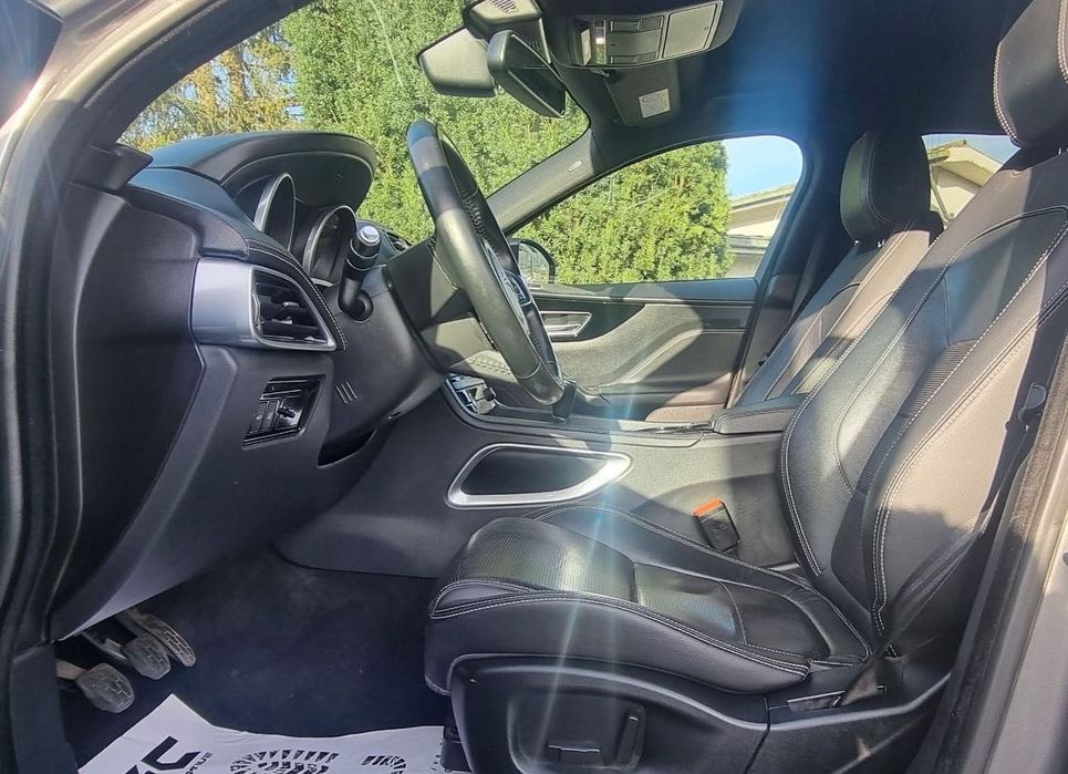 Jaguar F Pace 2.0d 180cv R -Sport