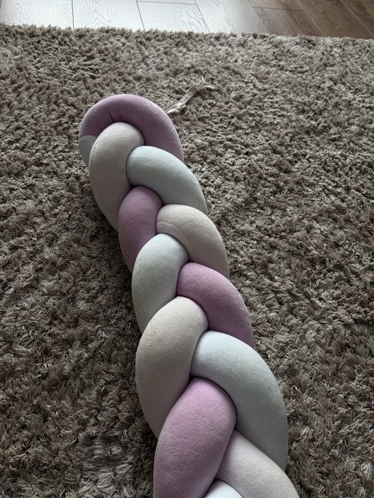 Бортик/ косичка у ліжечко