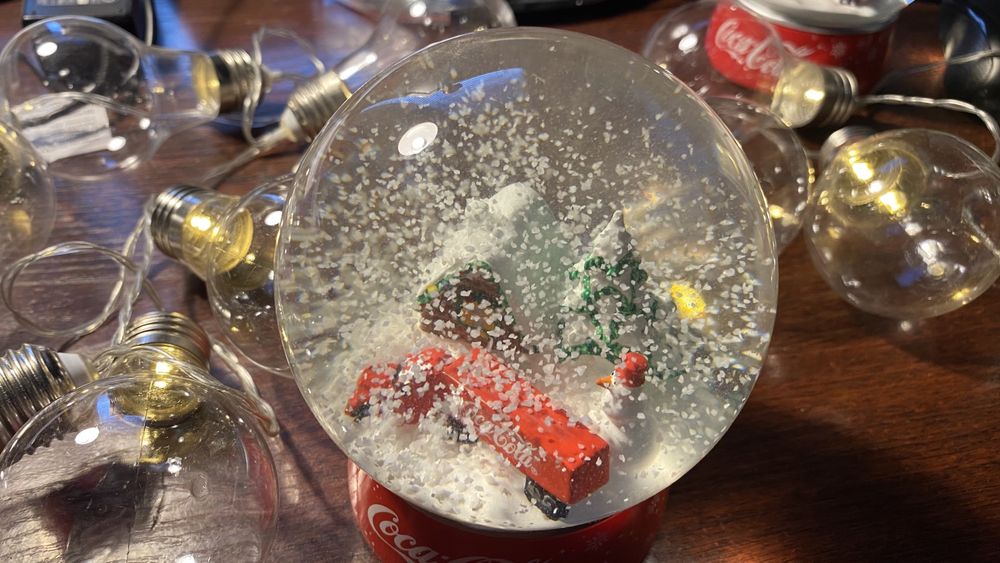 Новогодний новорічний шар кока-кола coca-cola