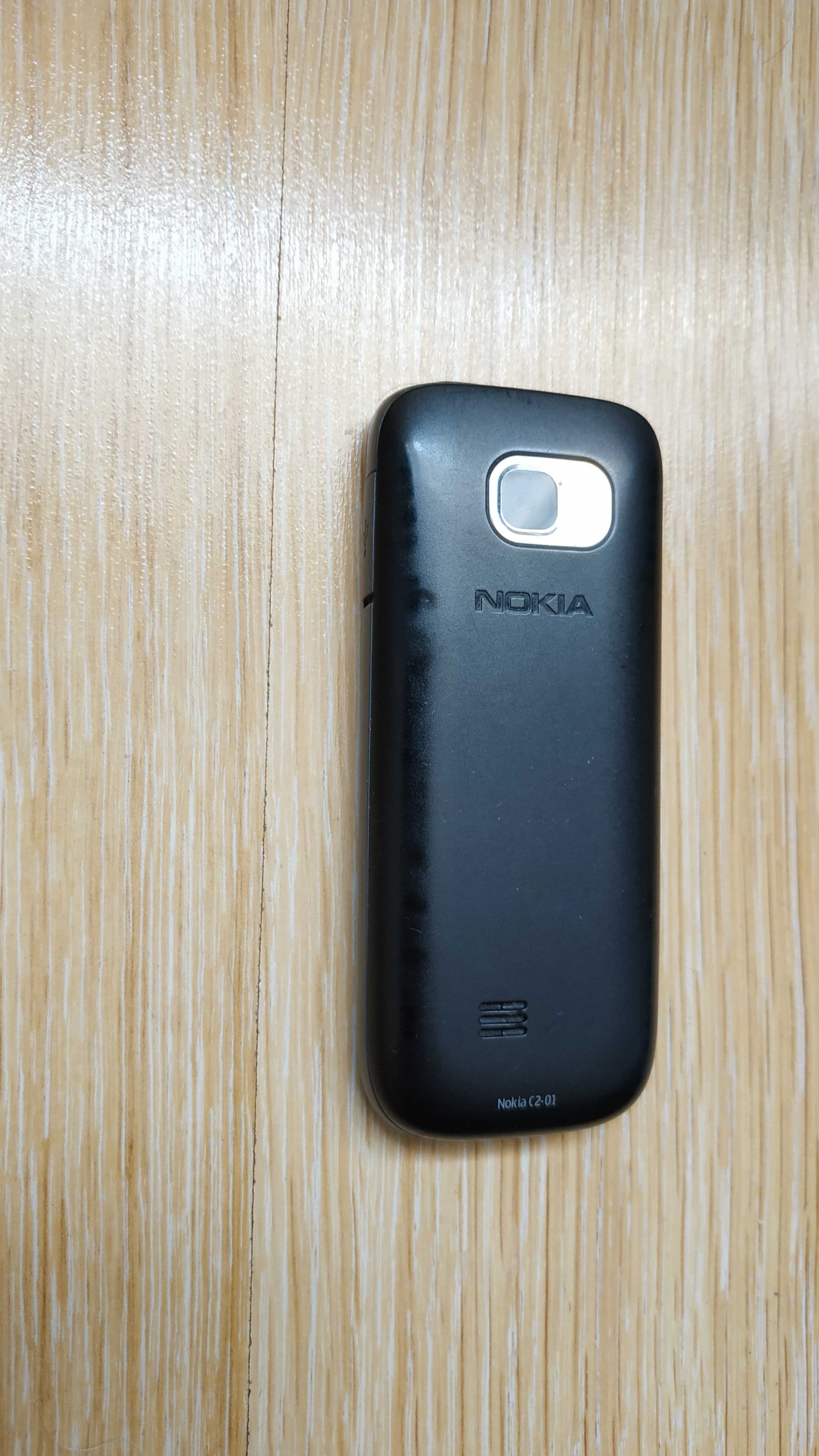 Telefon Nokia C2-01