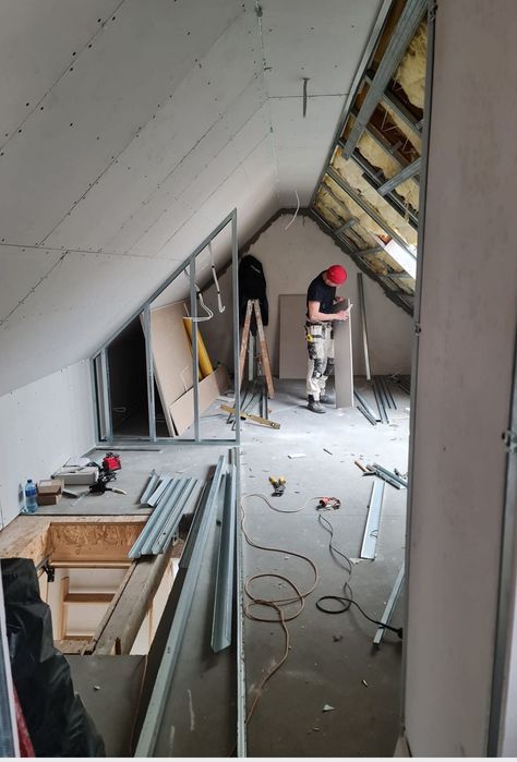 Remonty Mieszkań sufity podwieszane ścianki zabudowy gipsowanie malowa