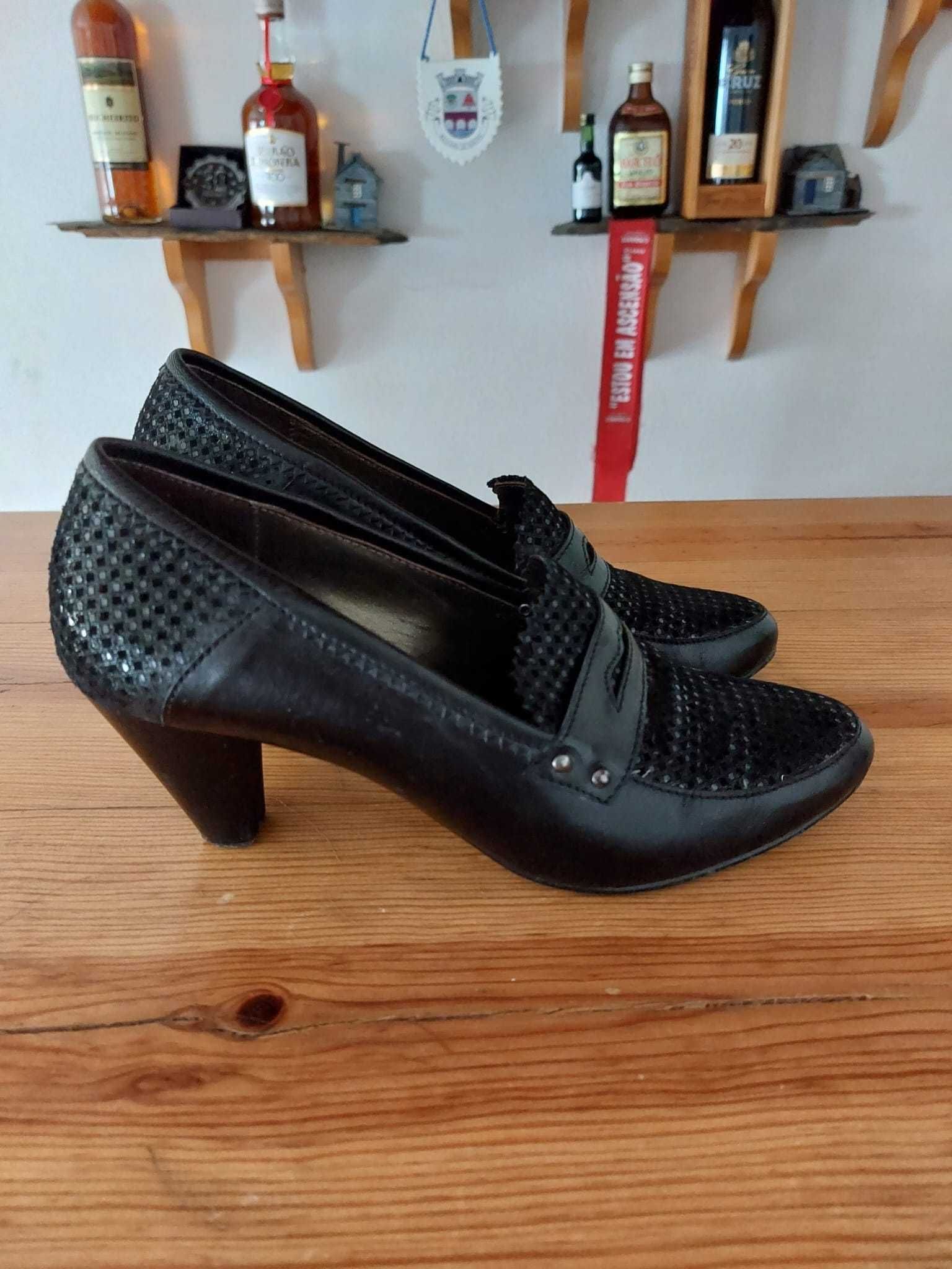 Sapatos de senhora