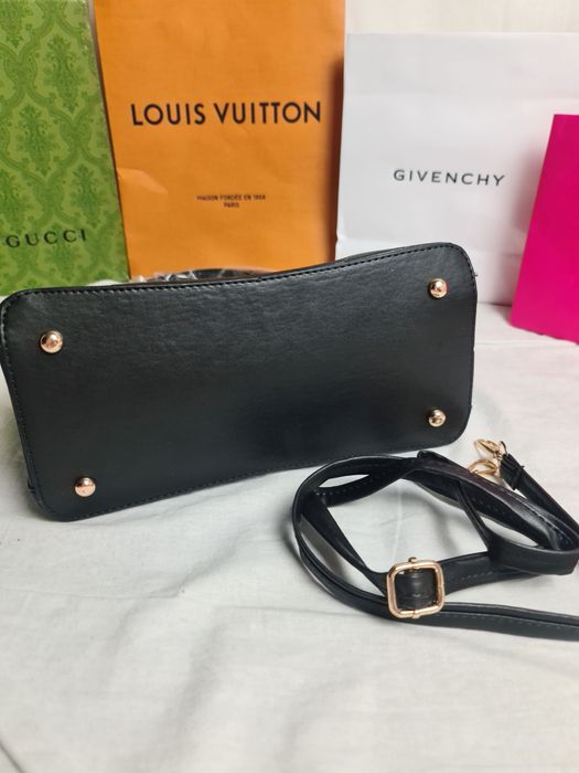 Torba dlugie raczki damska Michael Kors monogram MK czarna serduszko
