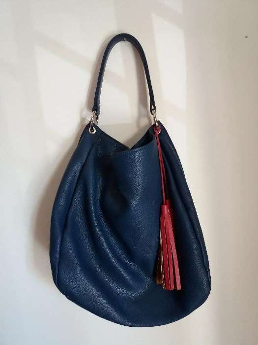 Mala em pele em bom estado