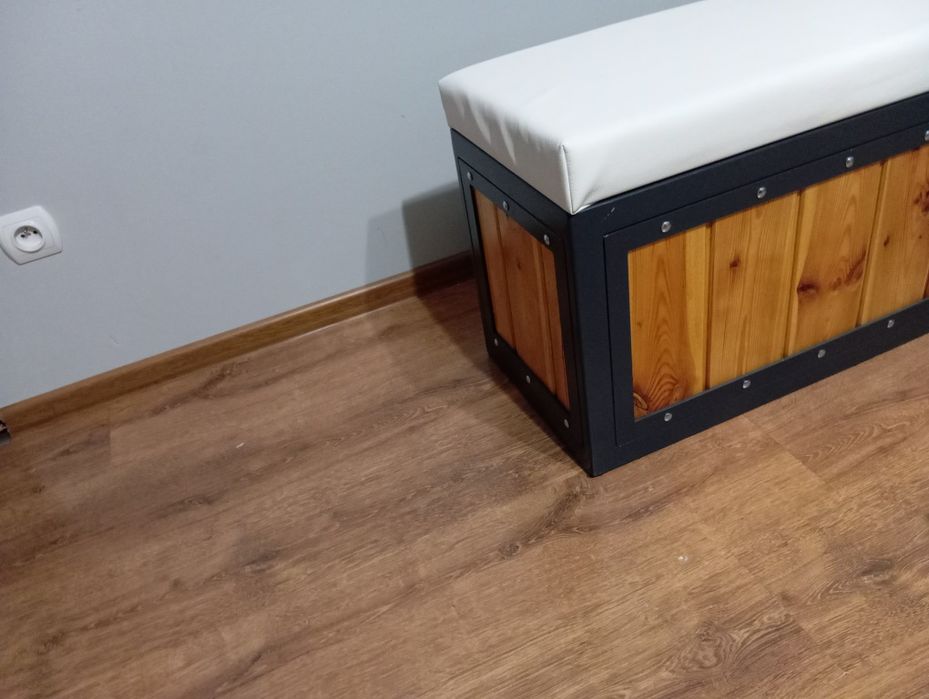 Pufa siedzisko ławka szafka na buty