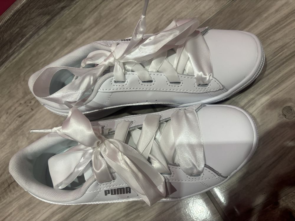 Damskie buty Puma nowe r.36