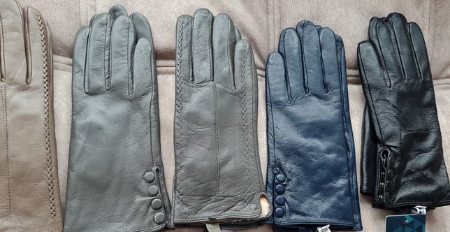 Шкіряні рукавички в асортименті