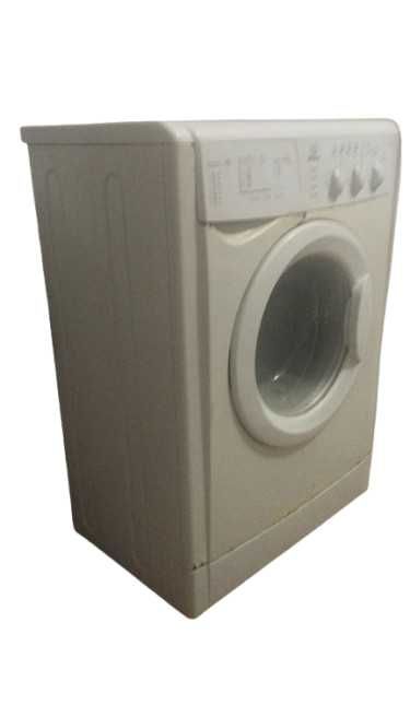 Пральна машина INDESIT wisl 85