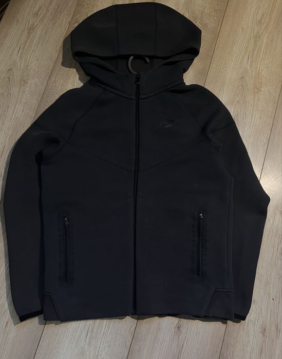 Оригінальний nike tech fleece XS розмір
