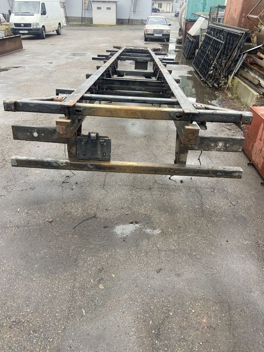 Рама напівпричіп
