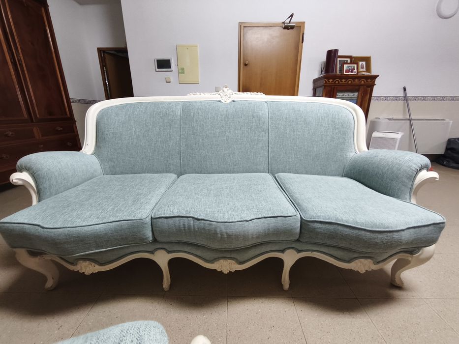 Sofá + 2 cadeirões