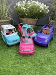 Pojazdy Barbie firmy Mattel i zwierzaki Barbie