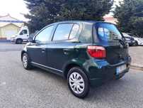 Toyota Yaris apenas 147.000 km