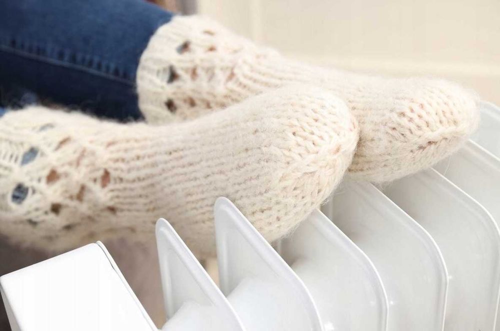 Grzejnik olejowy elektryczny 2500W Olejak 11 Żeber Ekonomiczny