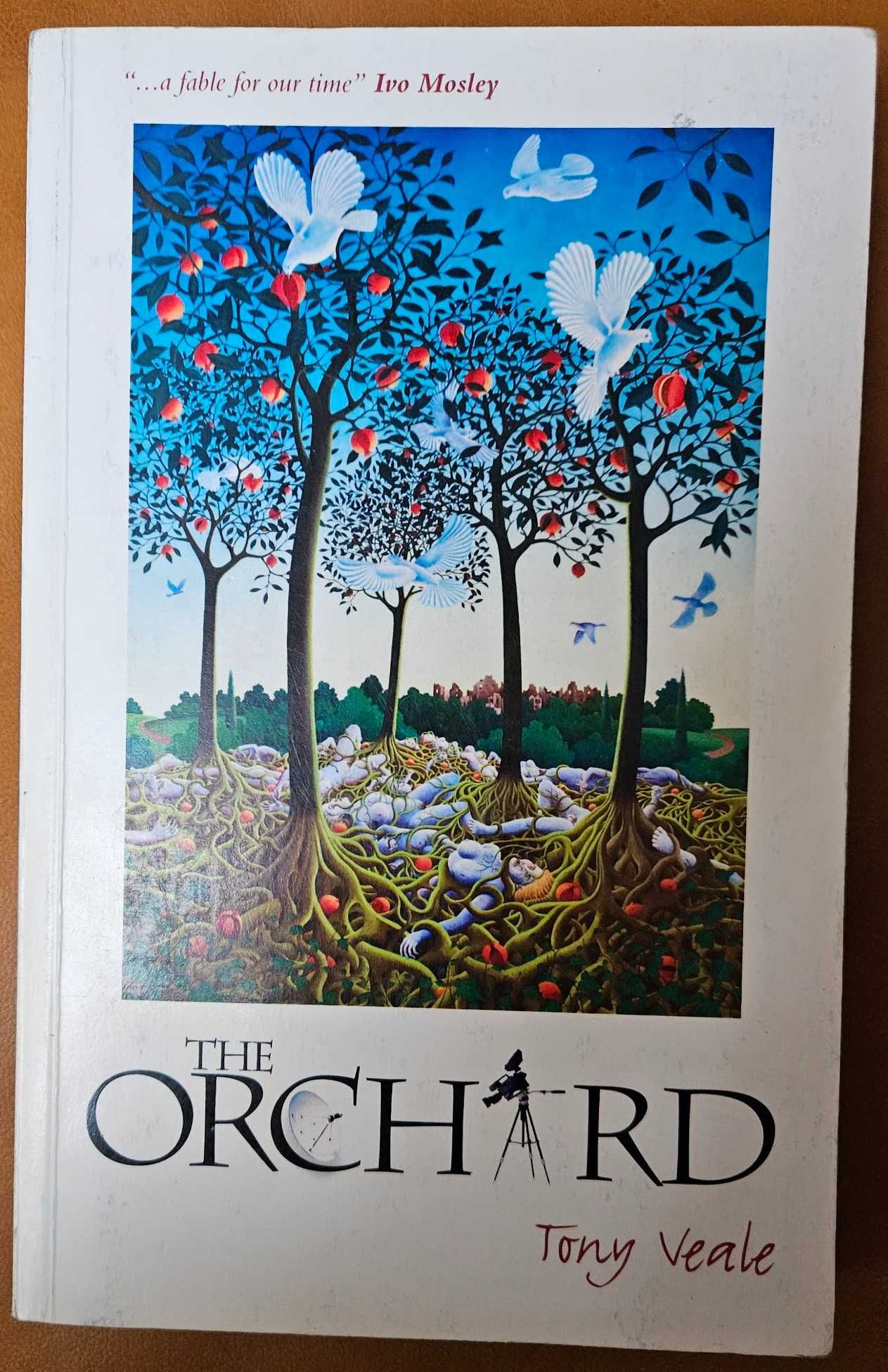 The Orchard - Tony Veale, UNIKAT