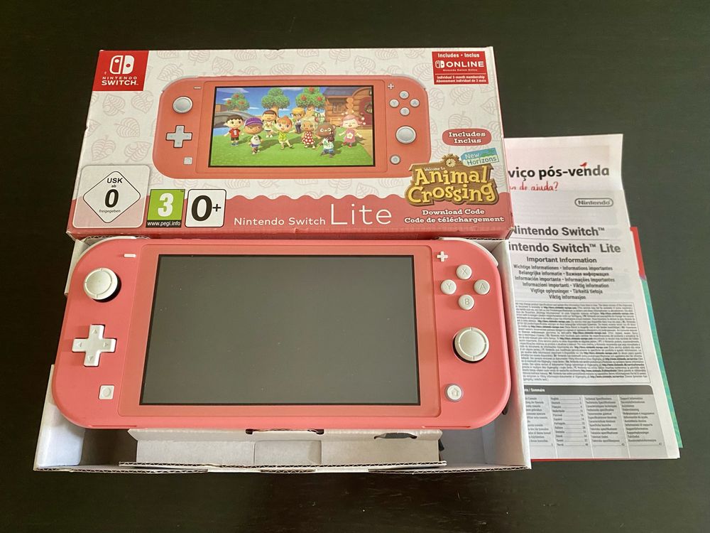 Nintendo Switch Lite Coral