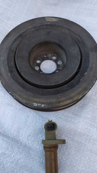 Шкив коленвала 55208280 датчик коленвала 0281002003 Fiat Doblo 1.9jtd