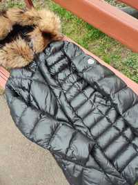 Жіноча зимова курточка Moncler