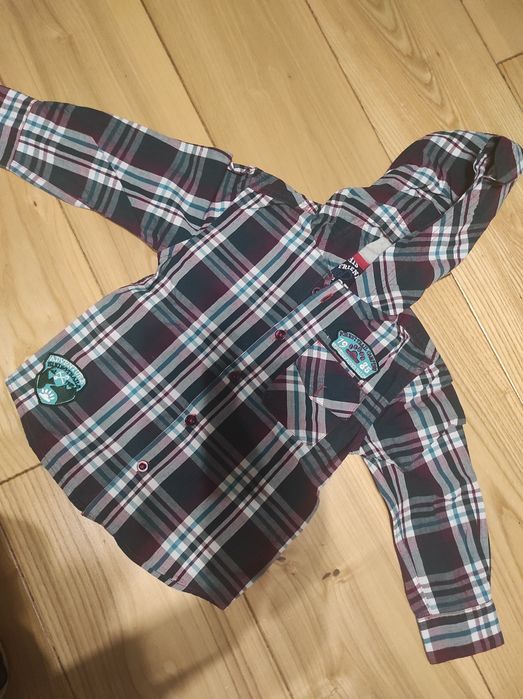 Koszula w kratkę z kapturem 5-10-15