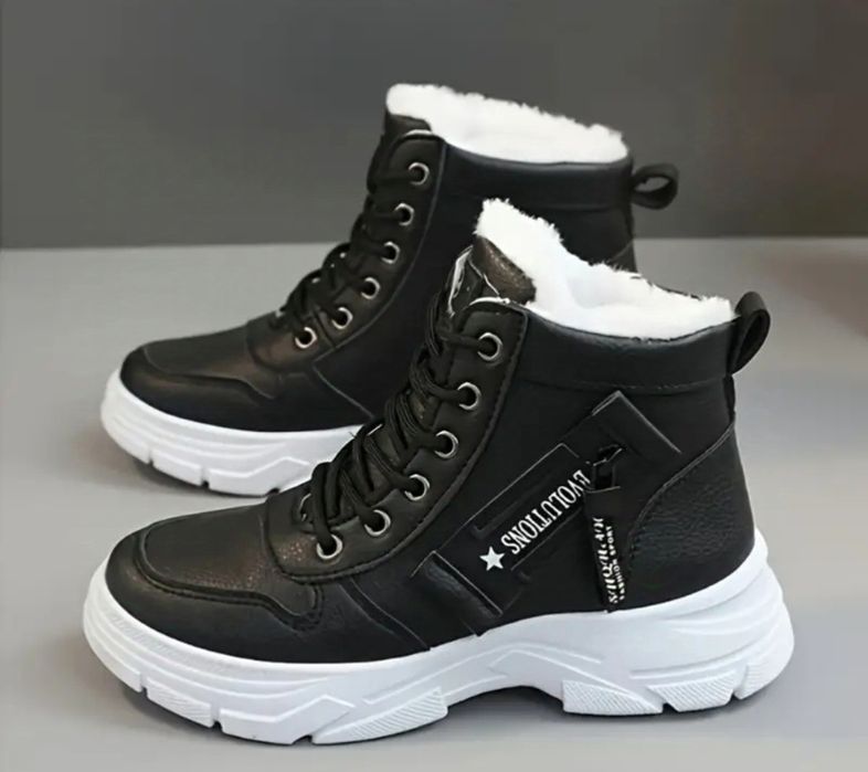 Зимові кросівки, хайтопи, ботинки розмір 36, 40,  устілка 23, 25,5