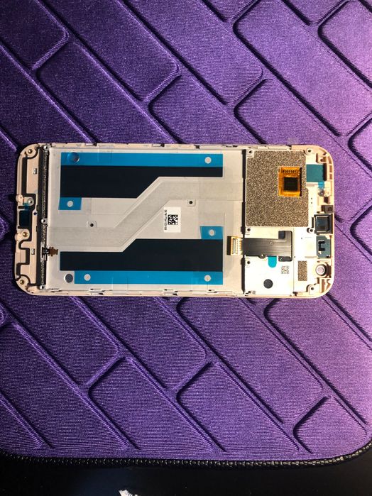 дисплеї  ZTE, Philips, Alcatel