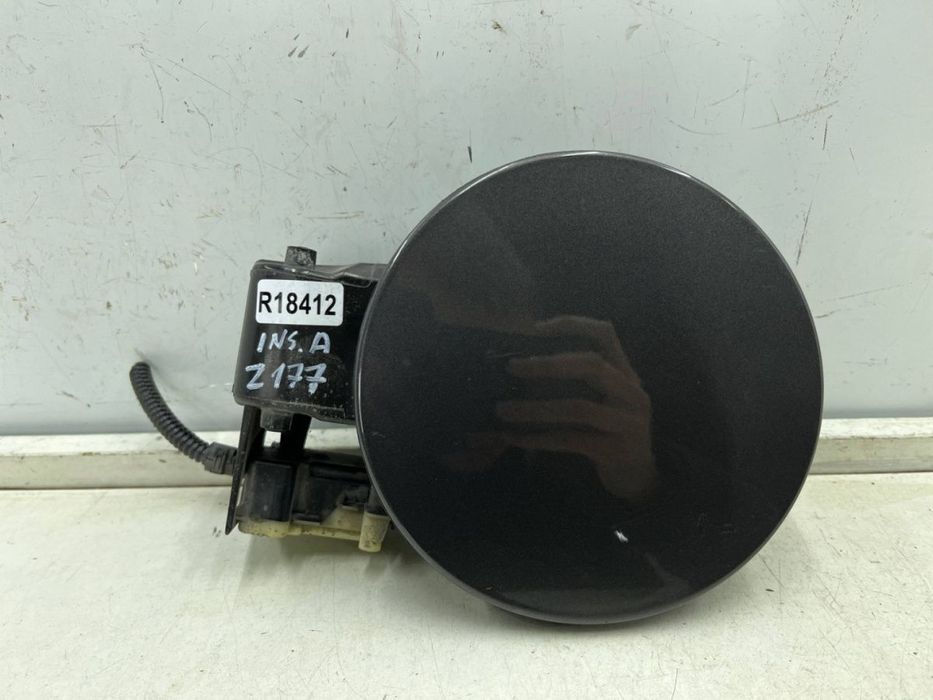 Klapka wlewu paliwa Opel Insignia A HB sedan kombi 08-17r + KOREK kod koloru Z177 niebieska 13244482