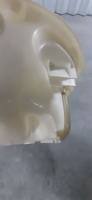 Banheira para bebé com suportes