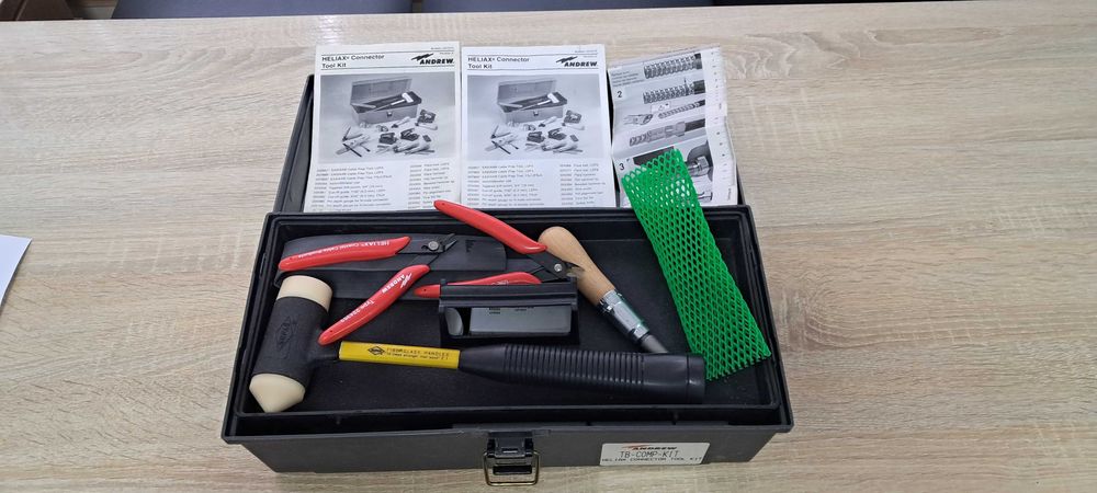 Набір інструментів Andrew TB-COMP-KIT Heliax Connector tool kit
