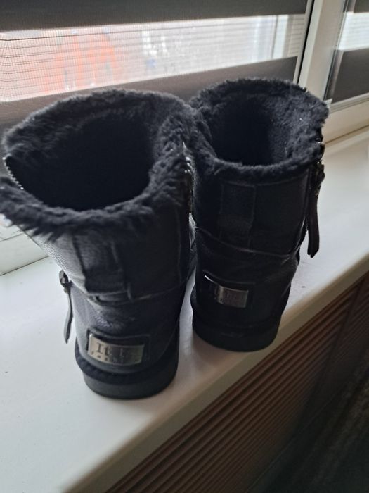 Зимние угги ботинки