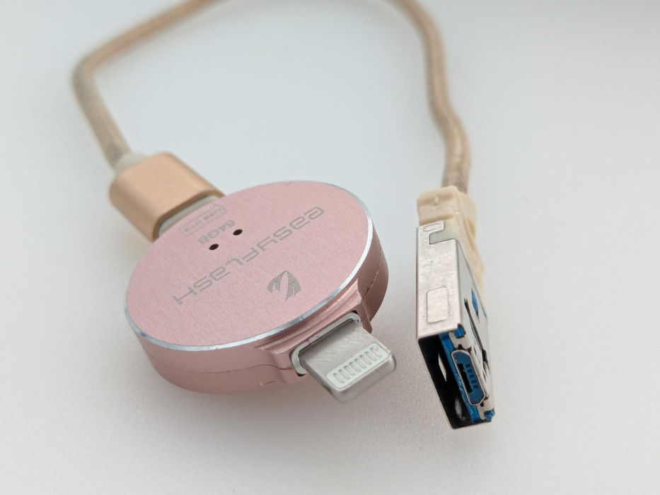 Флешка для айфона iPhone iPad 64Gb easyflash Lightning/USB