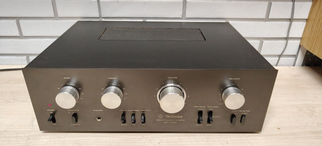 Wzmacniacz TECHNICS SU-7100K. Vintage.