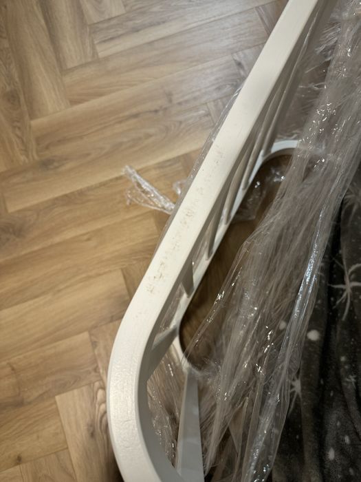 Дитяче ліжко з маятником і матрасом