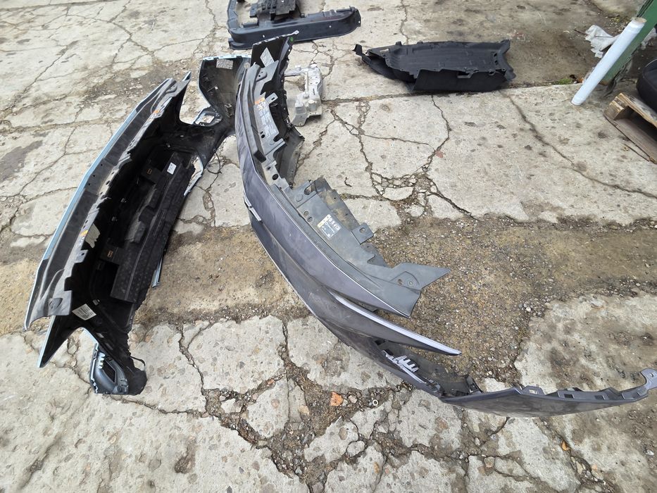 Бампер Chevrolet Bolt EV дефект оригинал разборка