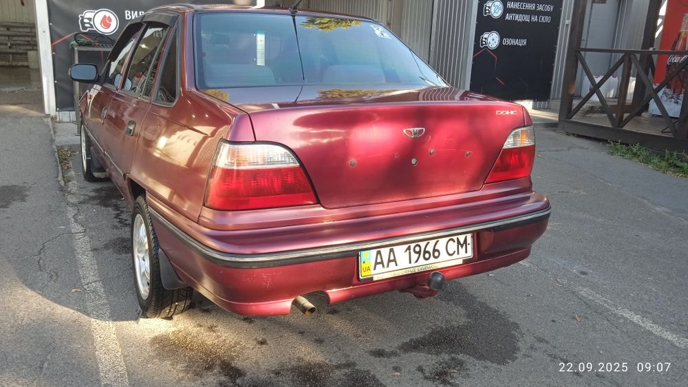 Нексія один власник сів поїхав