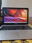 Laptop Asus R558U