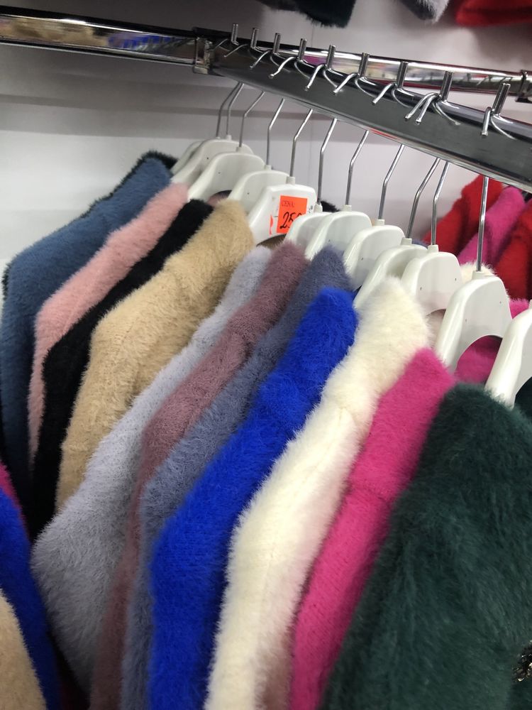 Płaszcz kurtka z alpaki ze stójką bardzo duży rozmiar-kolory