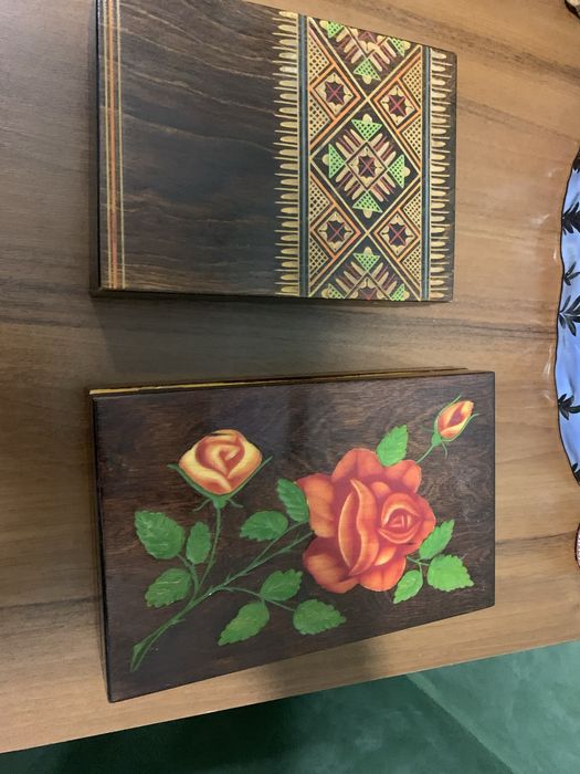 Шкатулки деревяні.