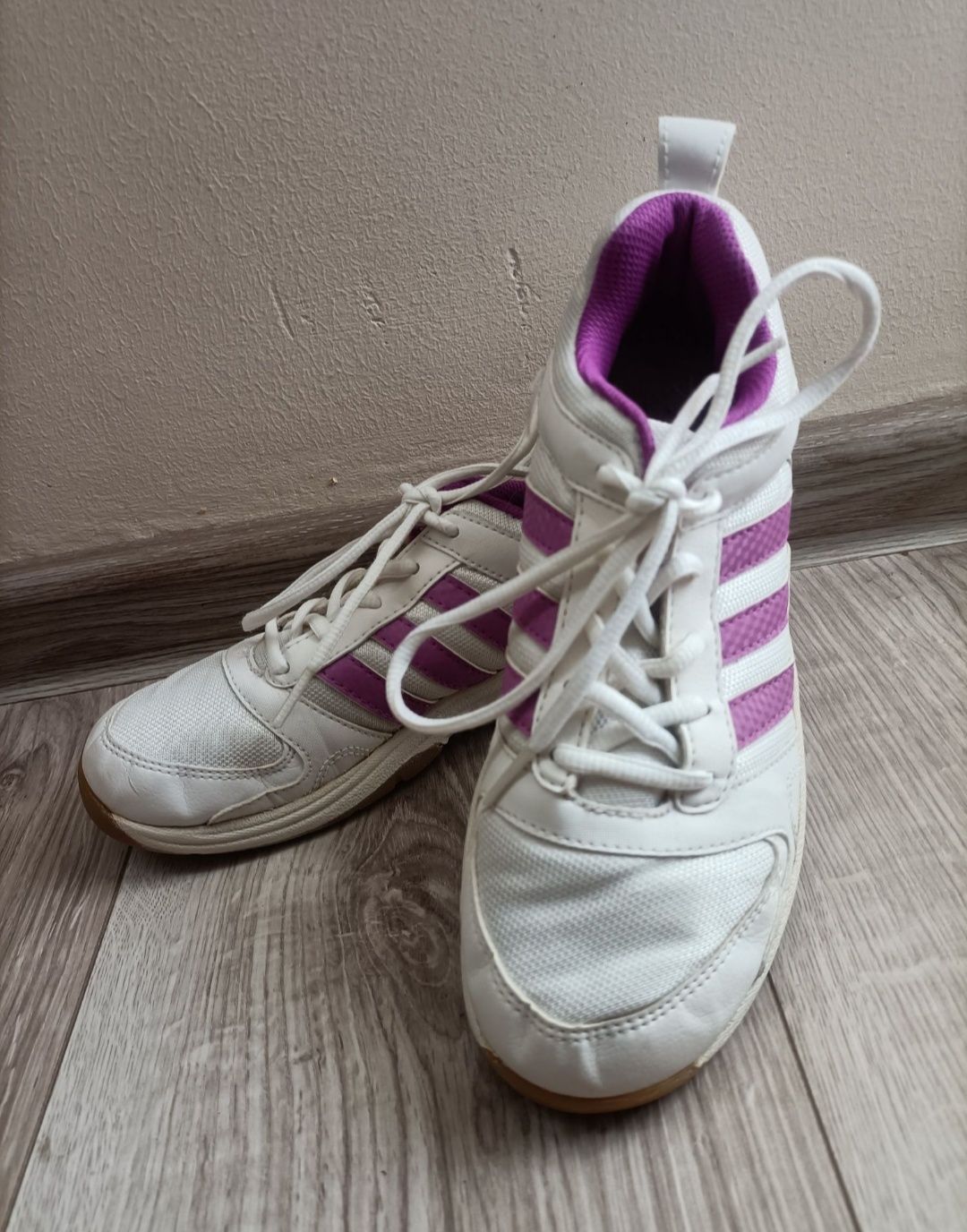 Buty sportowe dziecięce Adidas (rozmiar 35)