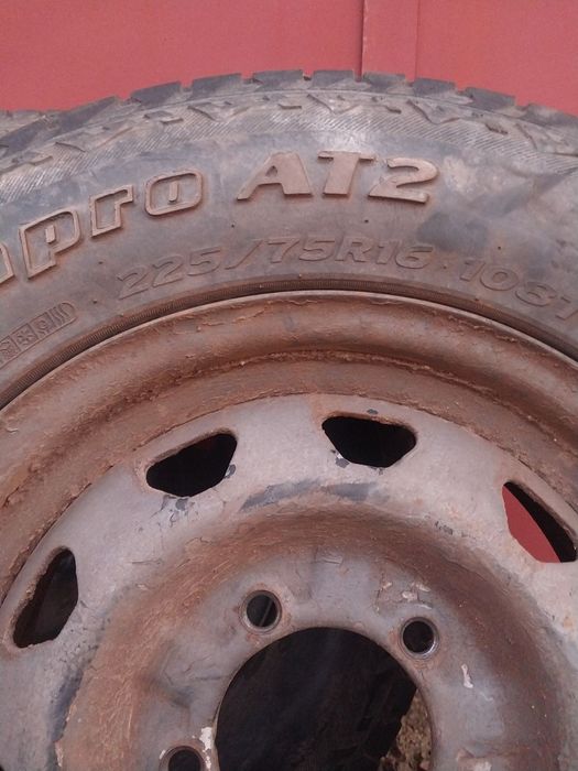 Колеса диски 5, 139,7 уаз хантер R16 резина 225, 75R16 HANKOOK