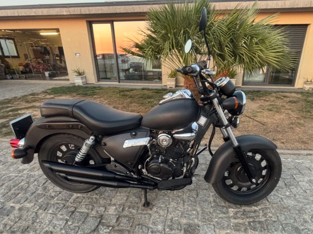 Vendo keeway superligth 125 em excelente estado com 22673 km