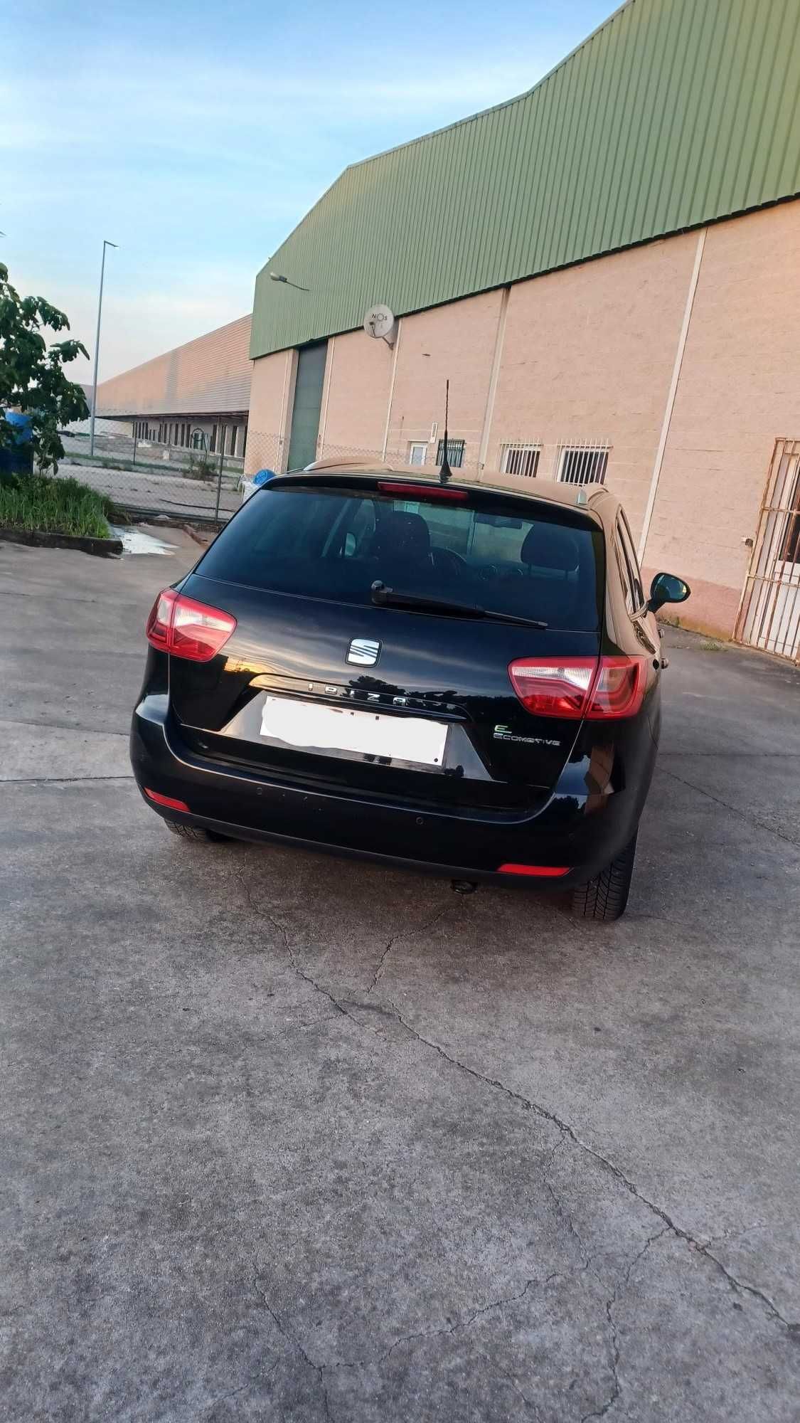 SEAT  IBIZA  ST   1.2 tdi   2012