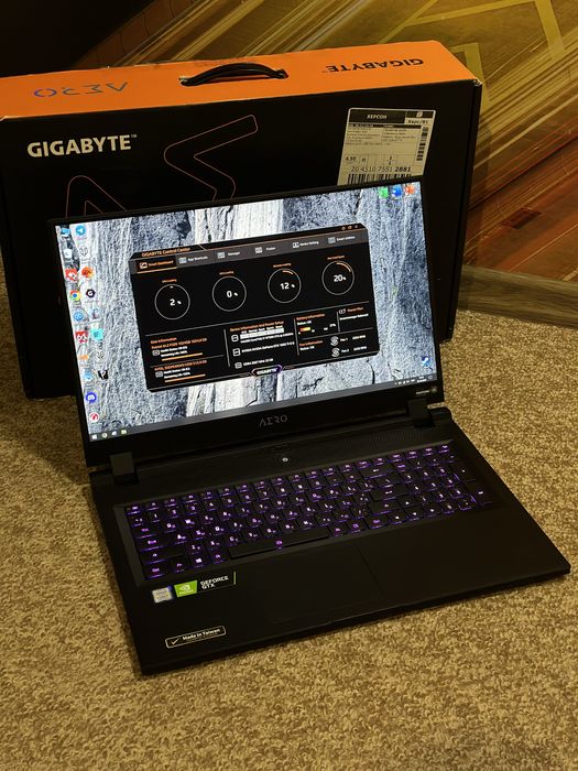 Ноутбук Gigabyte AERO 17 SA