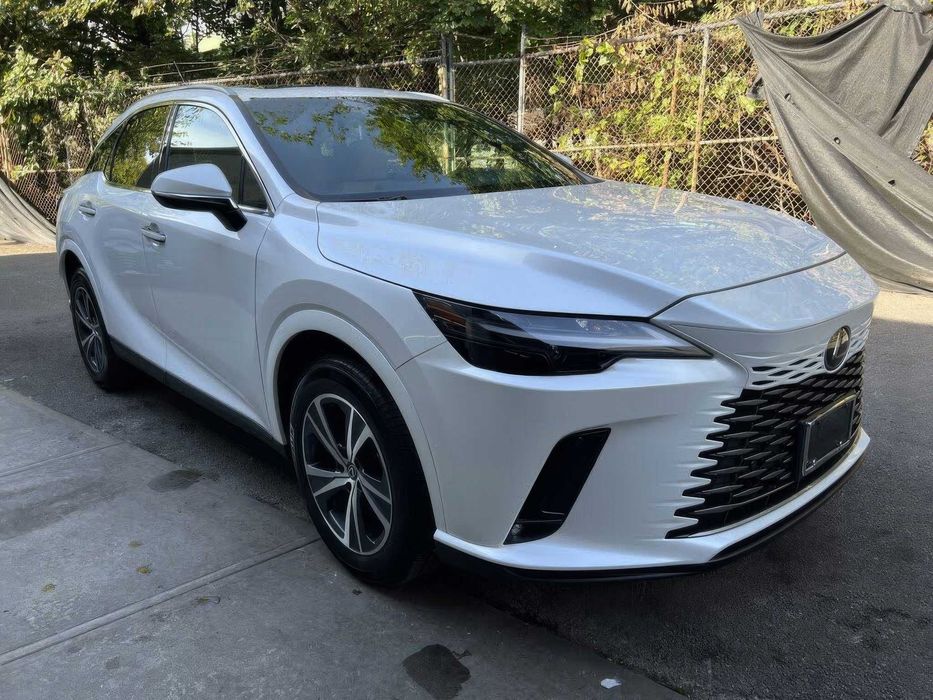 Lexus RX 350 Premium      2024
