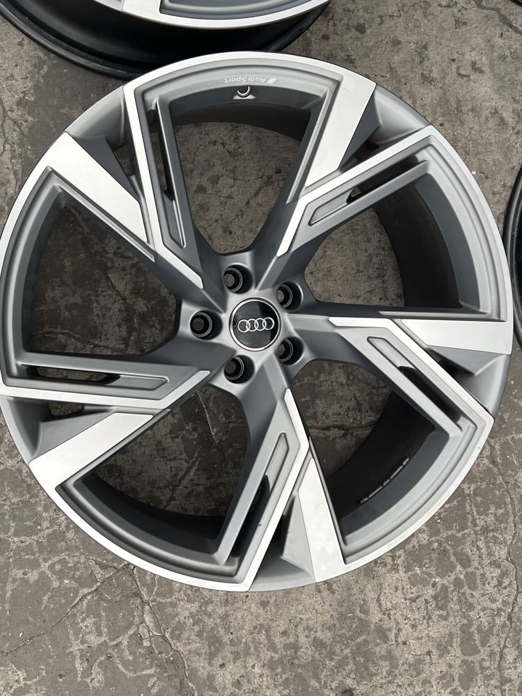 Oryginalne felgi aluminiowe do Audi A6 RS 22 cale