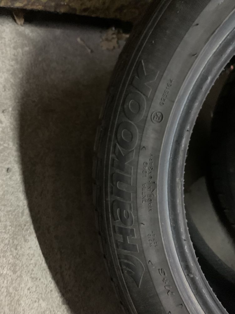 Продам резину зима 225/50 r17  98h