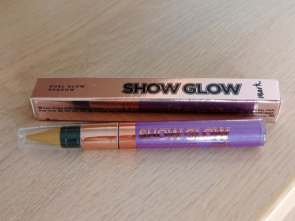 Avon Show Glow Dual Glow Shadow