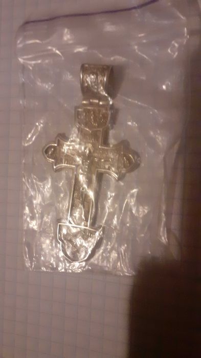 Крест серебро 925проба. Срочная продажа.