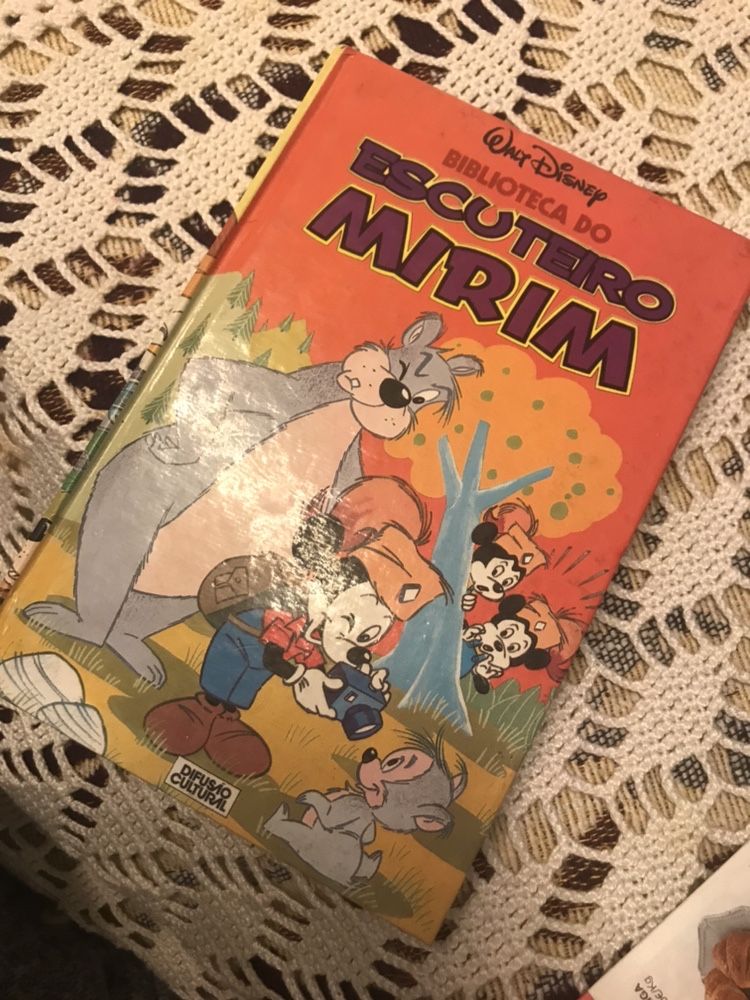 Livros disney: O Escuteiro Mirim